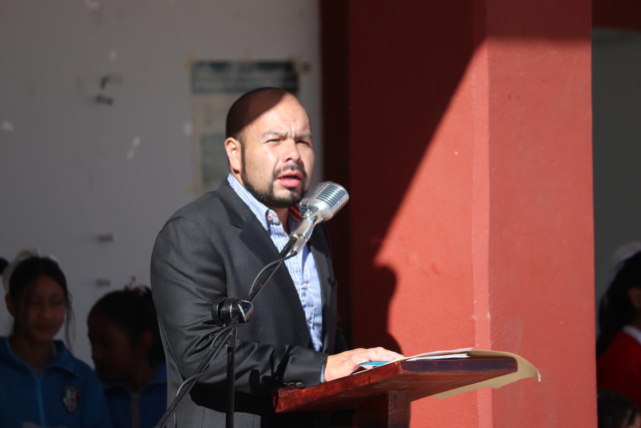 Avanza gobierno de Tzompantepec en obra de pavimentación, drenaje pluvial y alumbrado público